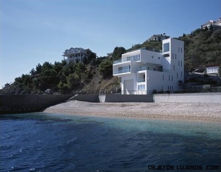 casas minimalistas en blanco